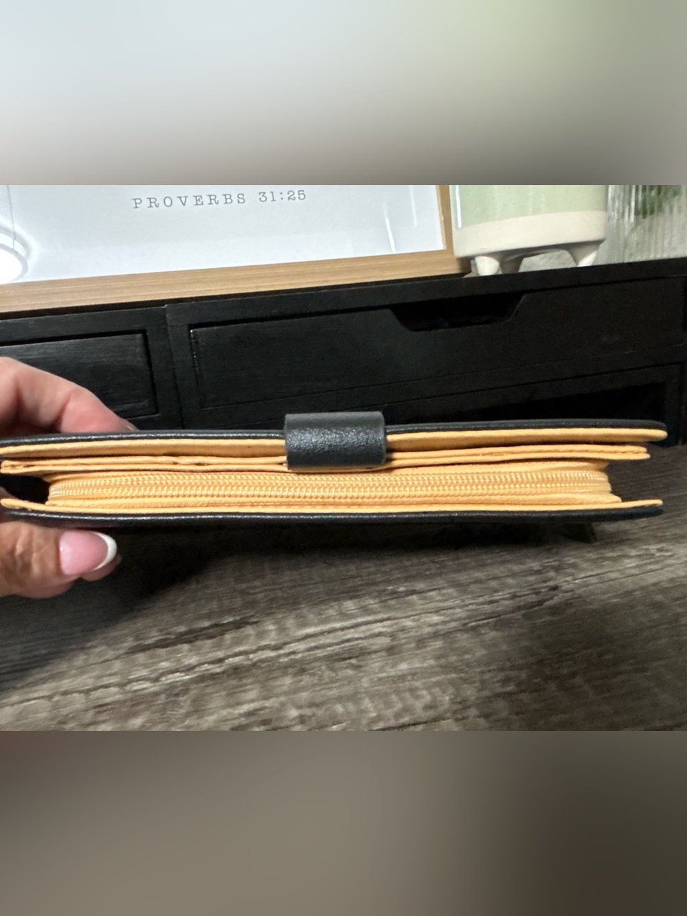 NWOT Black Wallet with Gold Leaf Cutouts - Picture 6 of 10